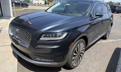 2022 Lincoln Nautilus BLK Label