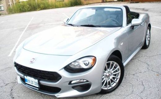 2018 Fiat 124 Spider Lusso