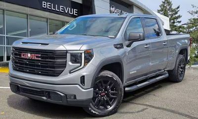 2026 GMC Sierra Elevation