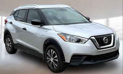 2019 Nissan Kicks S