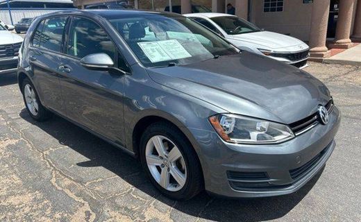 2017 Volkswagen Golf