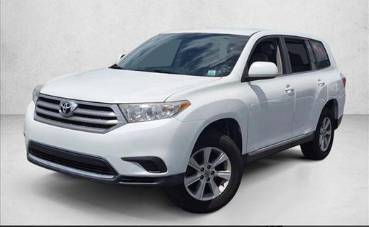2013 Toyota Highlander Base