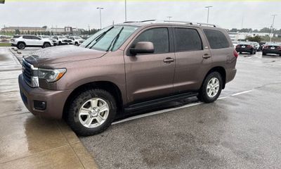 2019 Toyota Sequoia SR5 Grade