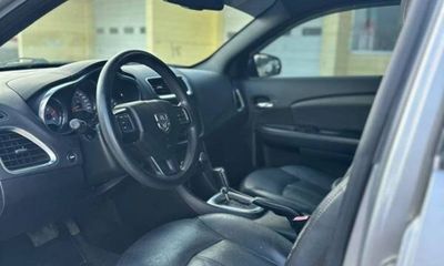 2014 Dodge Avenger SE