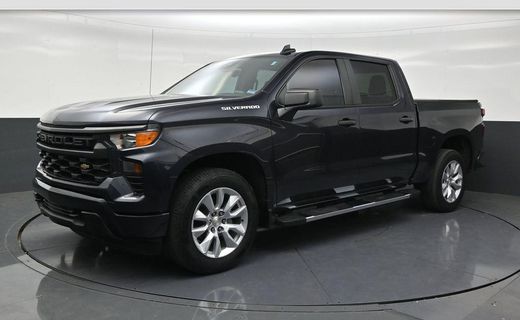 2023 Chevrolet Silverado Custom