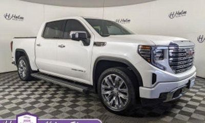 2022 GMC Sierra Denali