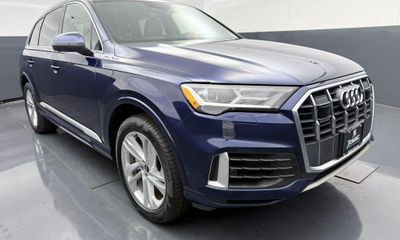 2022 Audi Q7 Quattro Premium Plus