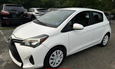 2017 Toyota Yaris L LE SE