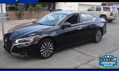 2024 Nissan Altima SV