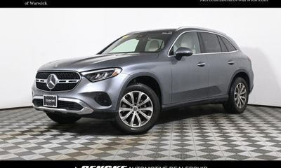 2023 Mercedes-Benz GLC-Class GLC300