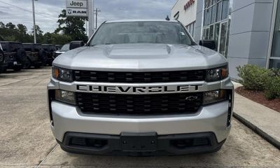 2020 Chevrolet Silverado Custom