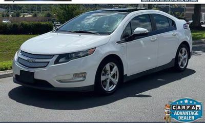 2014 Chevrolet Volt Standard