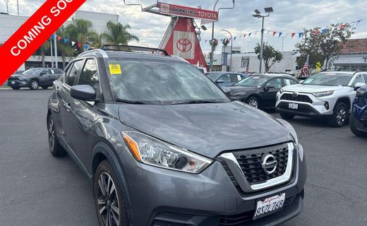 2019 Nissan Kicks S