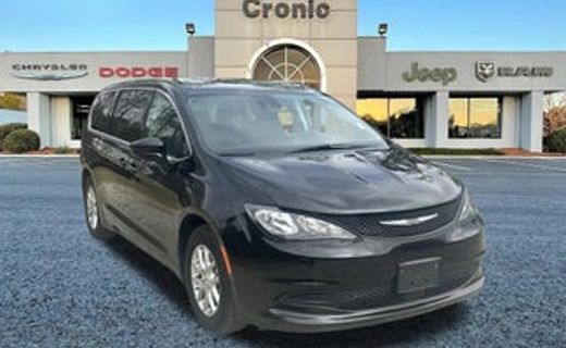 2023 Chrysler Voyager LX