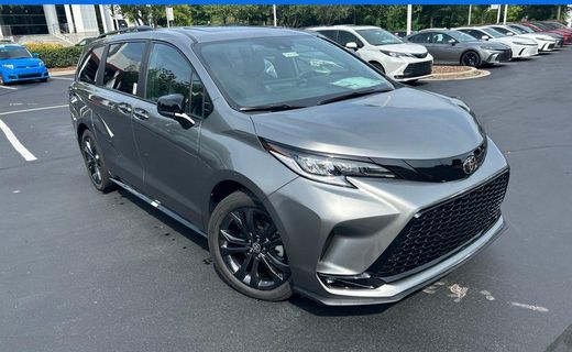 2026 Toyota Sienna XSE