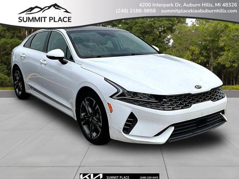 2021 Kia K5 — a typically priced live listing