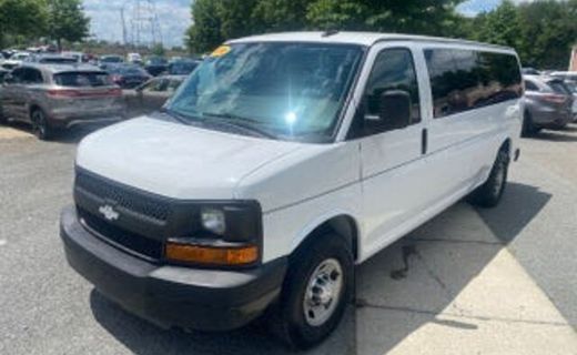 2017 Chevrolet Express 3500 Cutaway 139