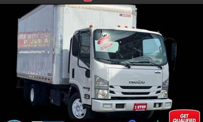2018 Isuzu NPR-HD HD