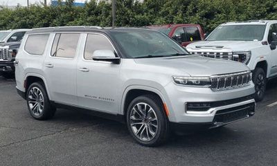 2022 Jeep Grand Wagoneer Series III