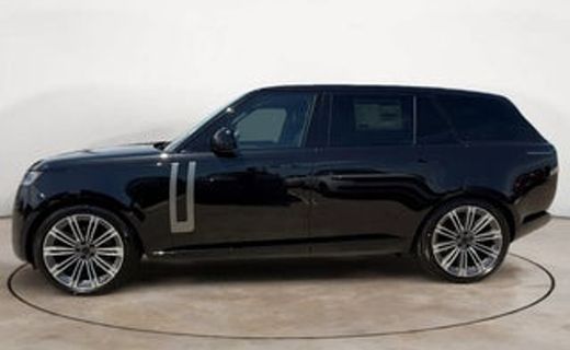 2026 Land Rover Range SE