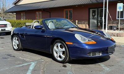 2001 Porsche Boxster Base