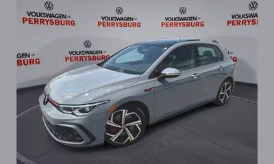 2024 Volkswagen Golf GTI SE