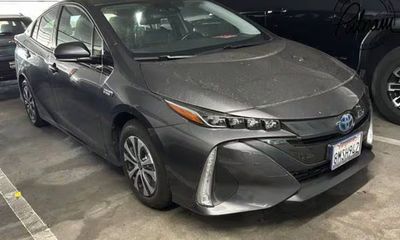 2020 Toyota Prius Prime phev XLE