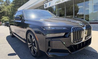2025 BMW I7 eDrive50