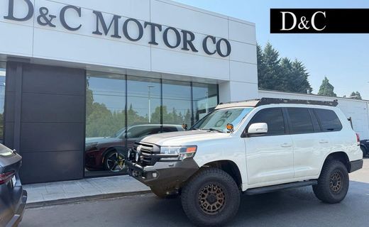 2017 Toyota Land Cruiser