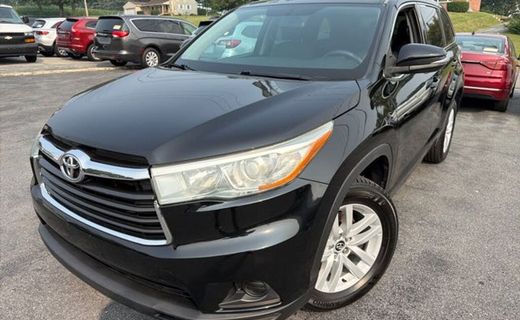 2016 Toyota Highlander Base