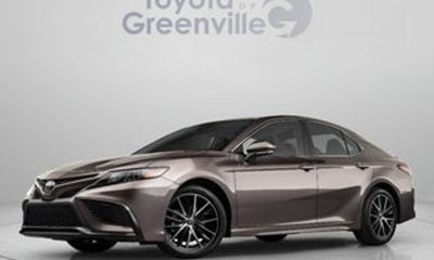 2022 Toyota Camry LE