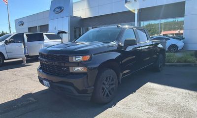 2022 Chevrolet Silverado LTD Custom