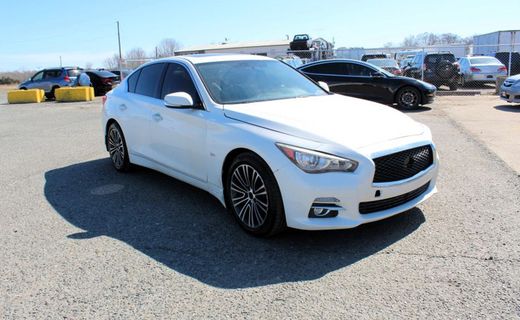 2018 Infiniti Q50 30T Luxe