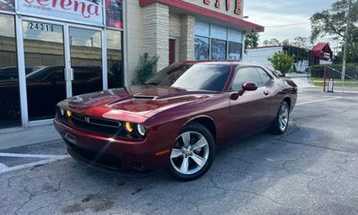 2021 Dodge Challenger SXT