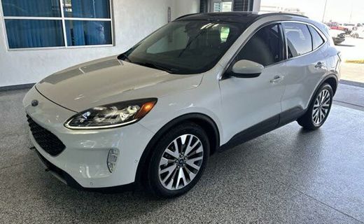 2021 Ford Escape Titanium Fhev