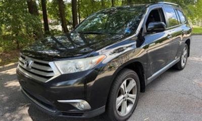 2012 Toyota Highlander Base