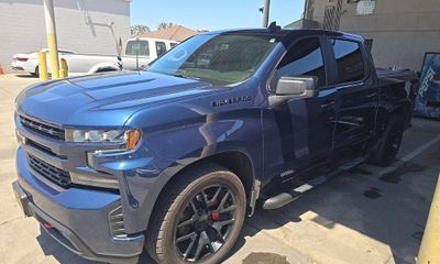 2021 Chevrolet Silverado RST