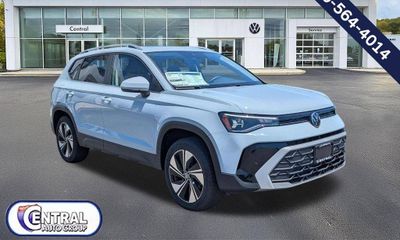 2026 Volkswagen Taos 4Motion SE