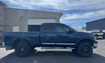2004 Dodge RAM 2500 SLT FOR