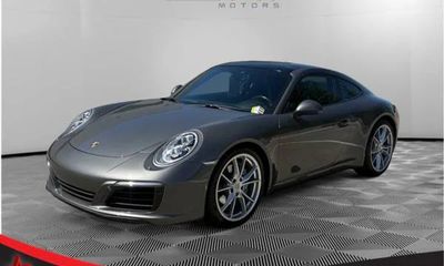 2017 Porsche 911 Carrera 4
