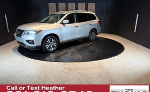 2019 Nissan Pathfinder S