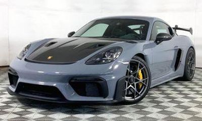 2024 Porsche 718 Cayman GT4 RS
