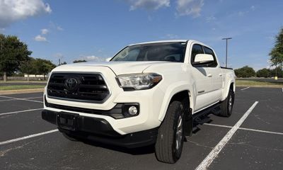 2018 Toyota Tacoma SR5 TRD Sport
