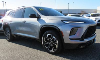 2025 Buick Enclave ST