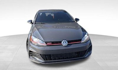 2019 Volkswagen Golf GTI