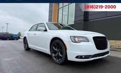 2023 Chrysler 300 300S
