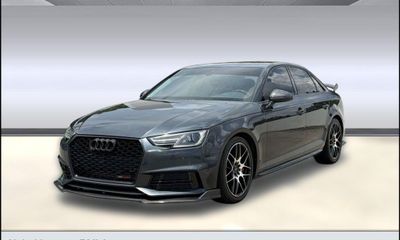 2017 Audi A4 Quattro Premium
