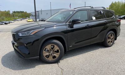 2023 Toyota Highlander HV Special Edition