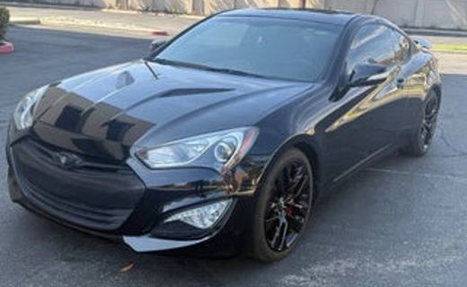 2015 Hyundai Genesis Coupe GLS Middle