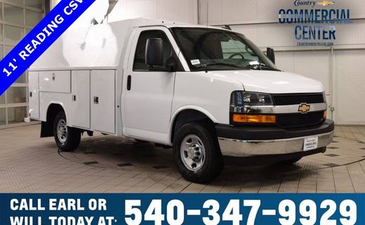 2025 Chevrolet Express 3500 Cutaway 139